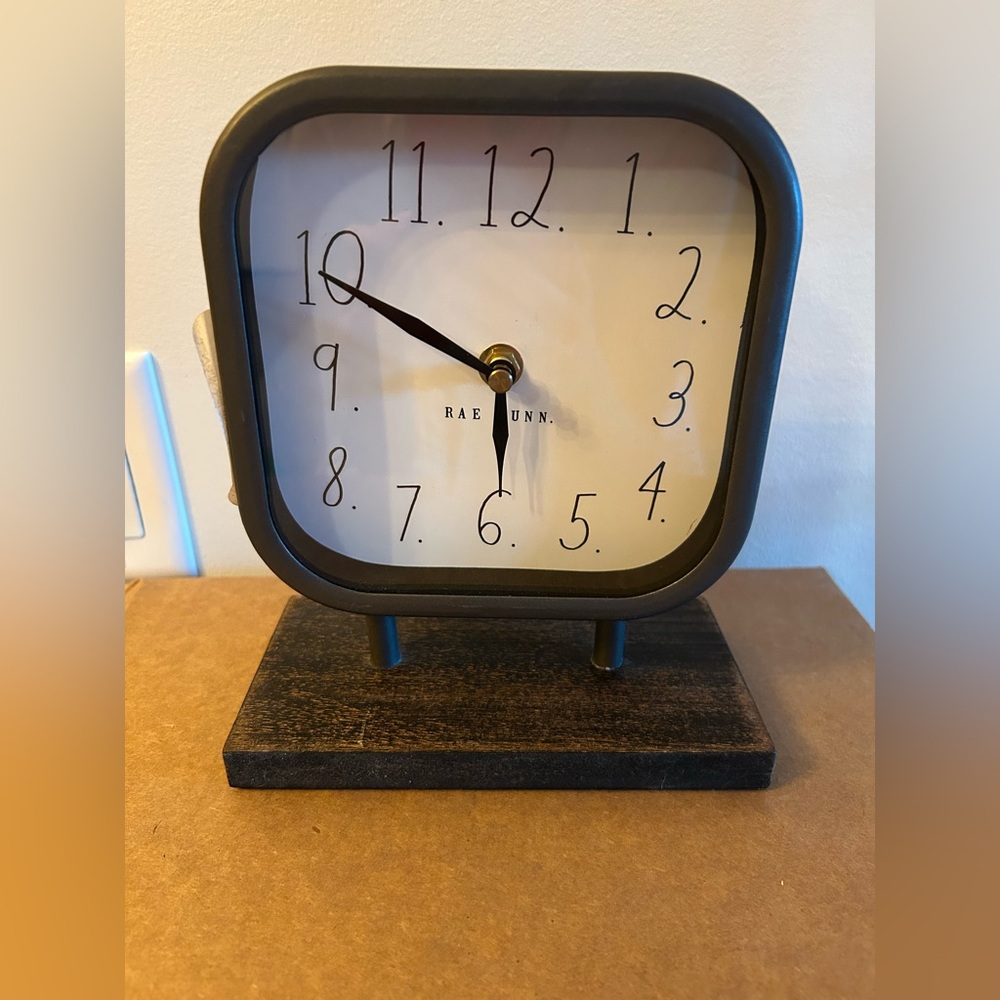 Rae Dunn Clock